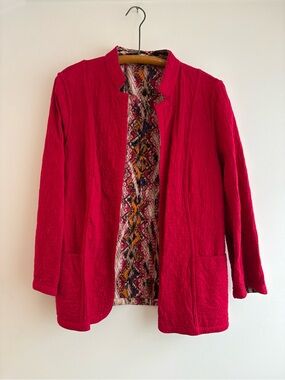 Reversible Chico’s quilted jacket in magenta and southwestern print